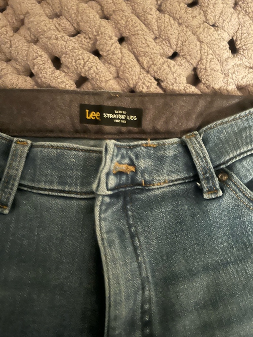 Lee Women's Straight Leg Jeans in Medium Blue Wash